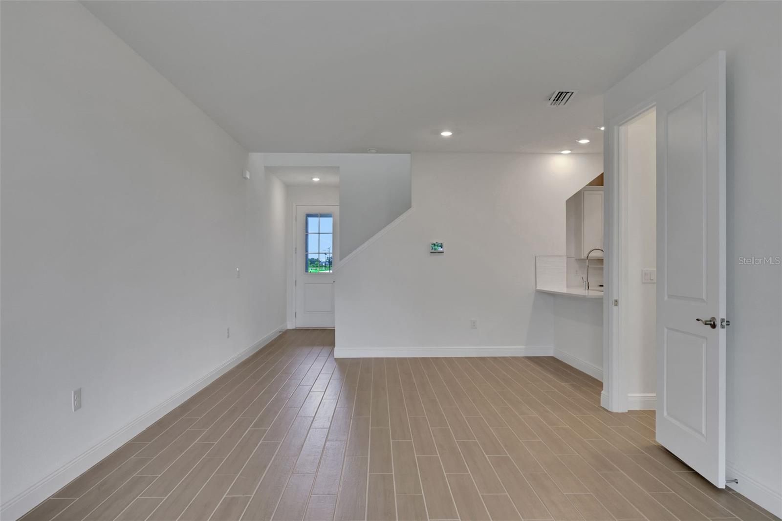 Image 22 of 39 For 9246 Gulf Haven Drive