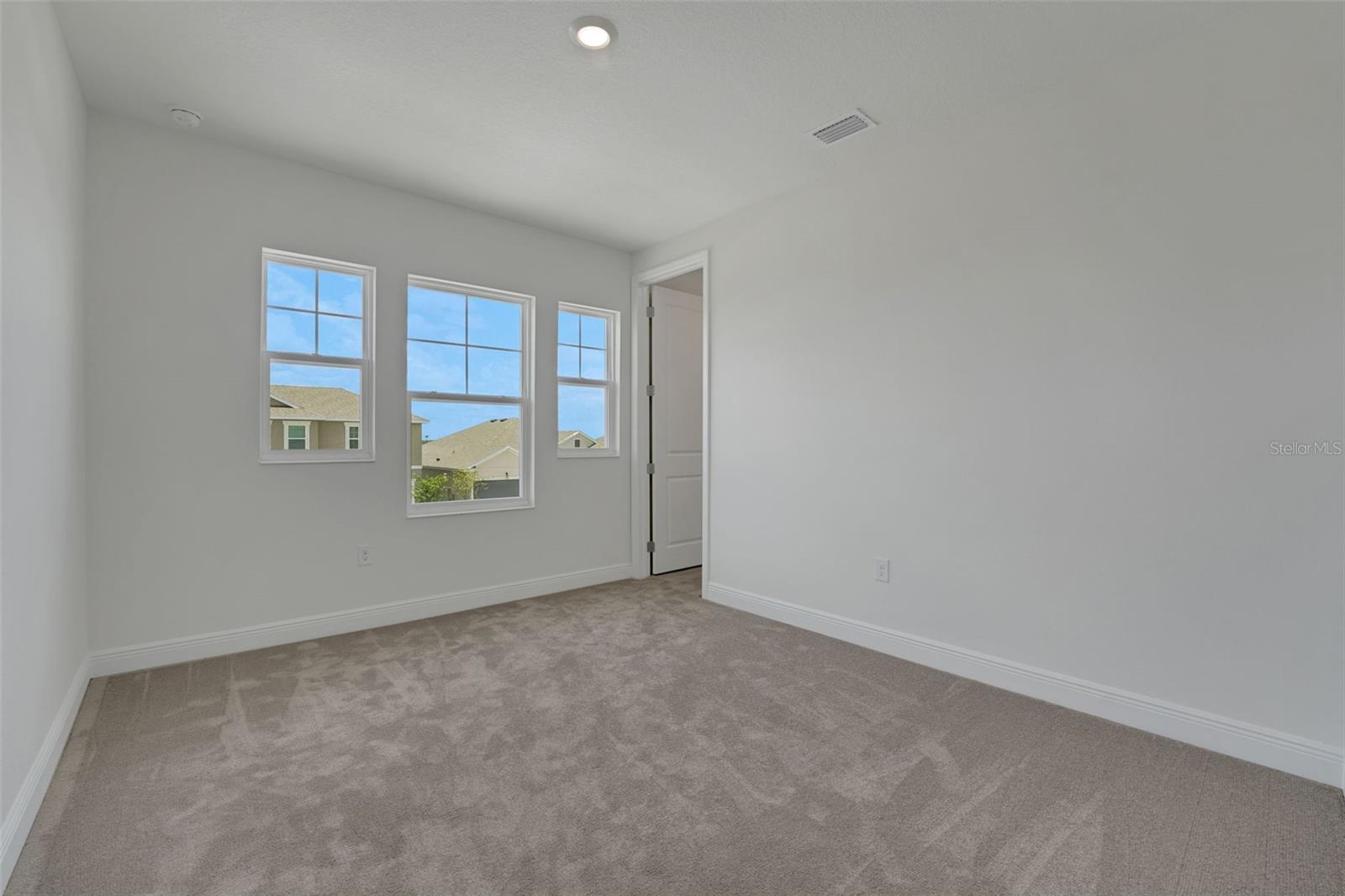 Image 14 of 67 For 7461 Sea Manatee Street