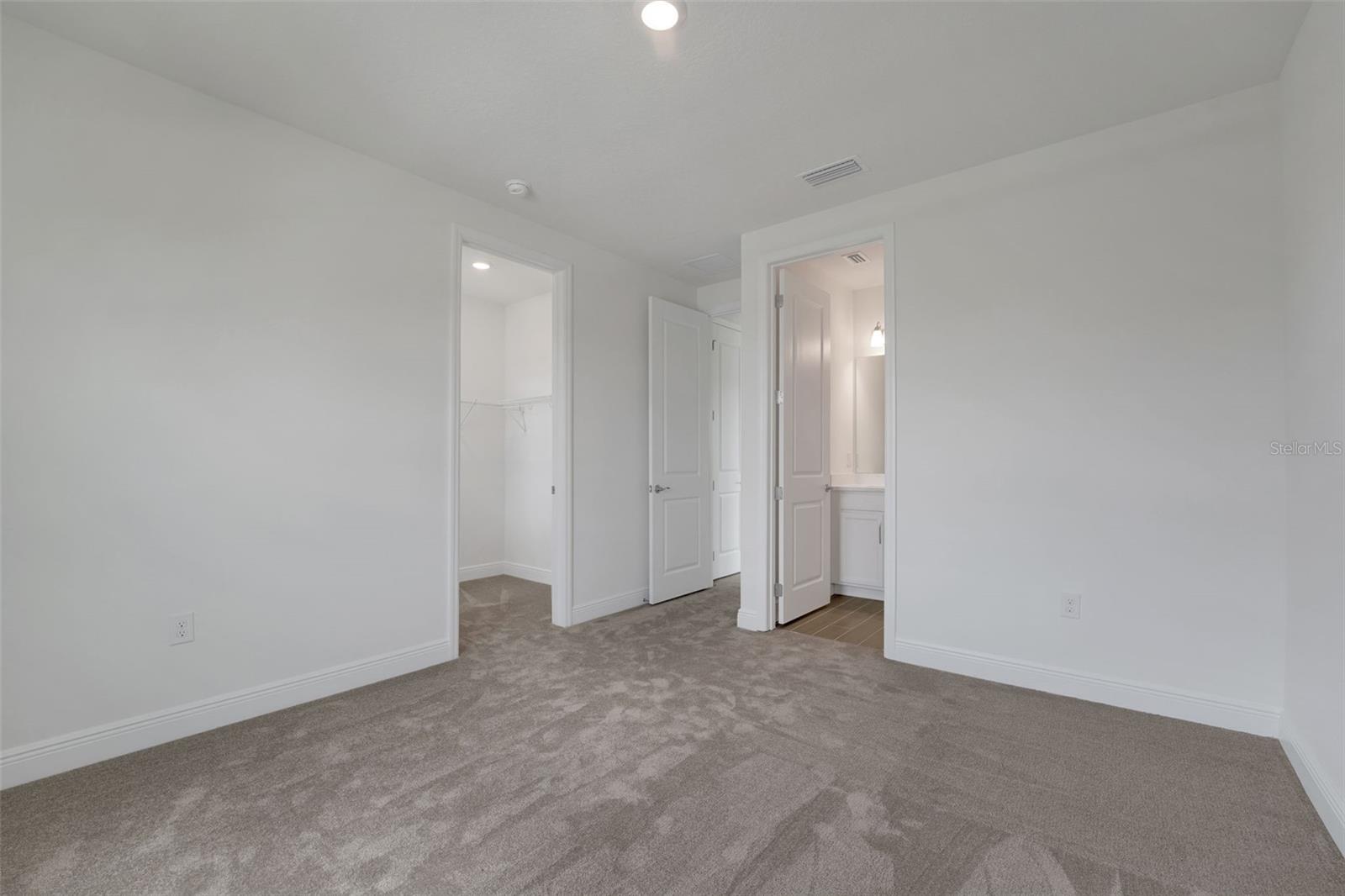 Image 24 of 67 For 7461 Sea Manatee Street