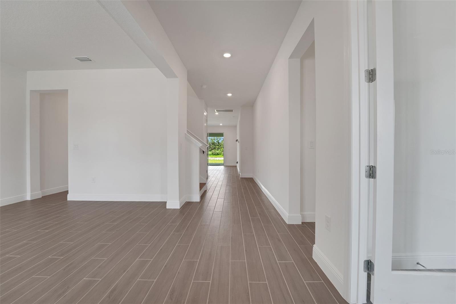 Image 55 of 67 For 7461 Sea Manatee Street