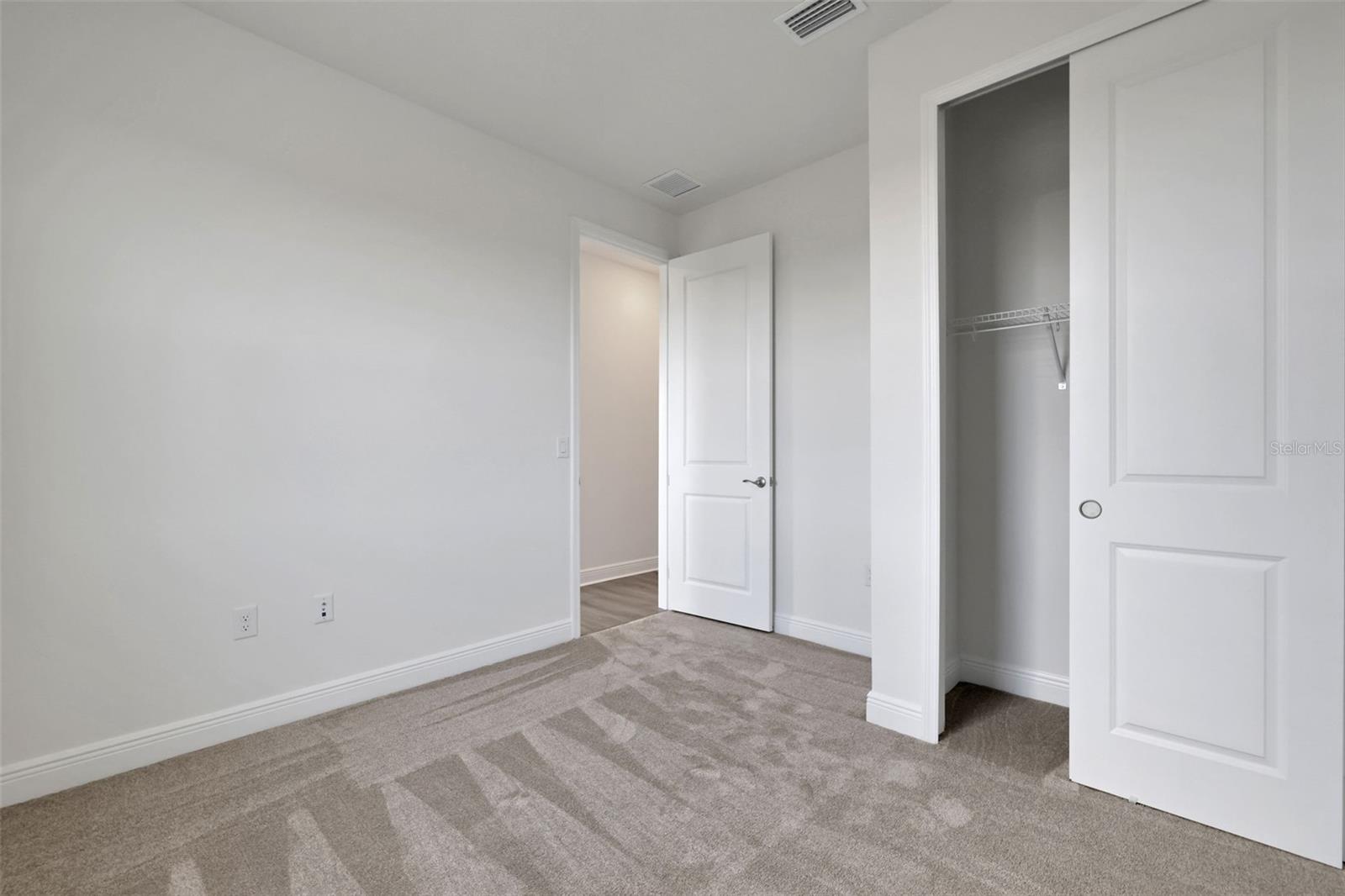 Image 21 of 43 For 7578 Sea Oak Court
