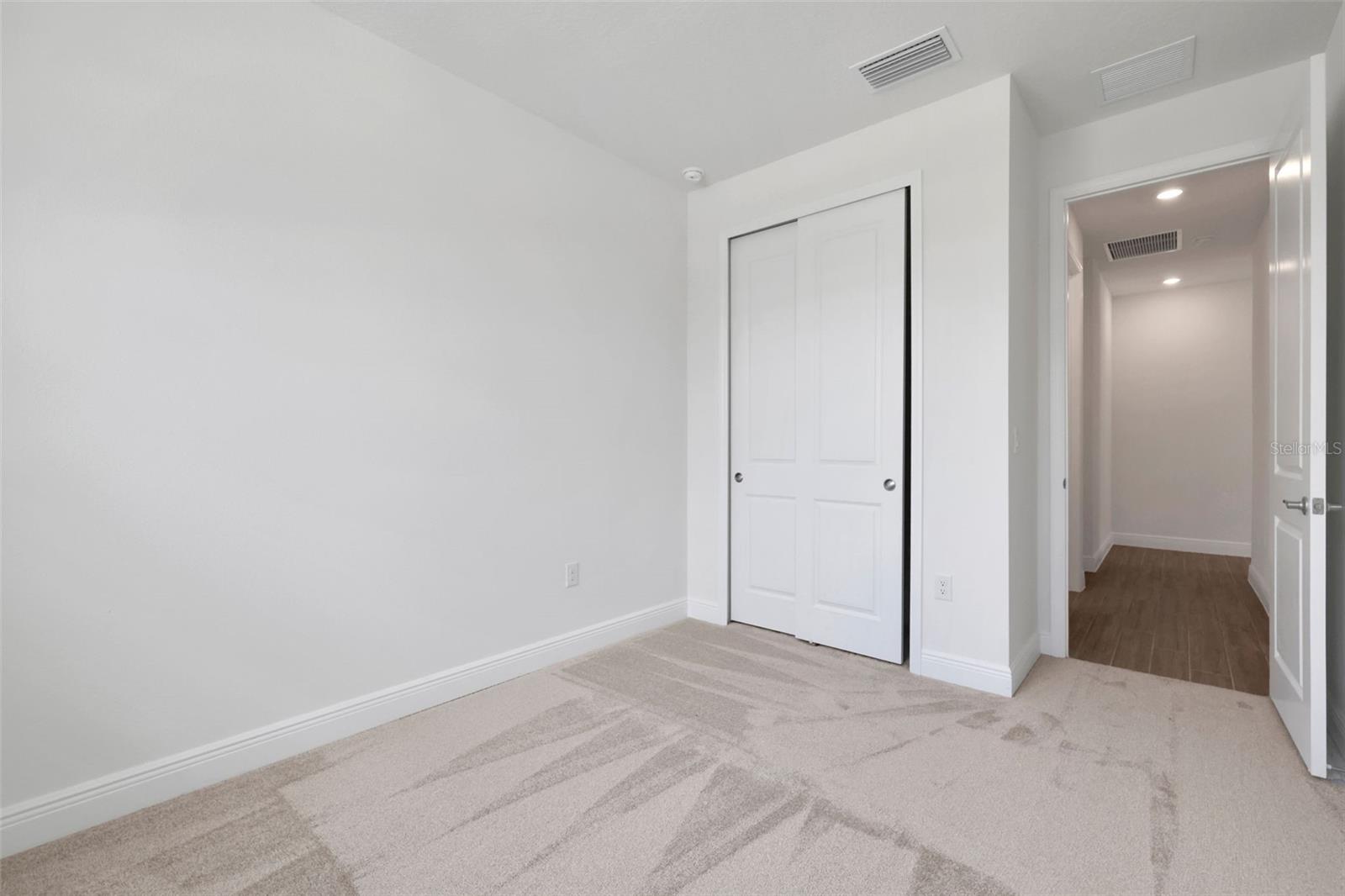 Image 26 of 42 For 7610 Sea Oak Court