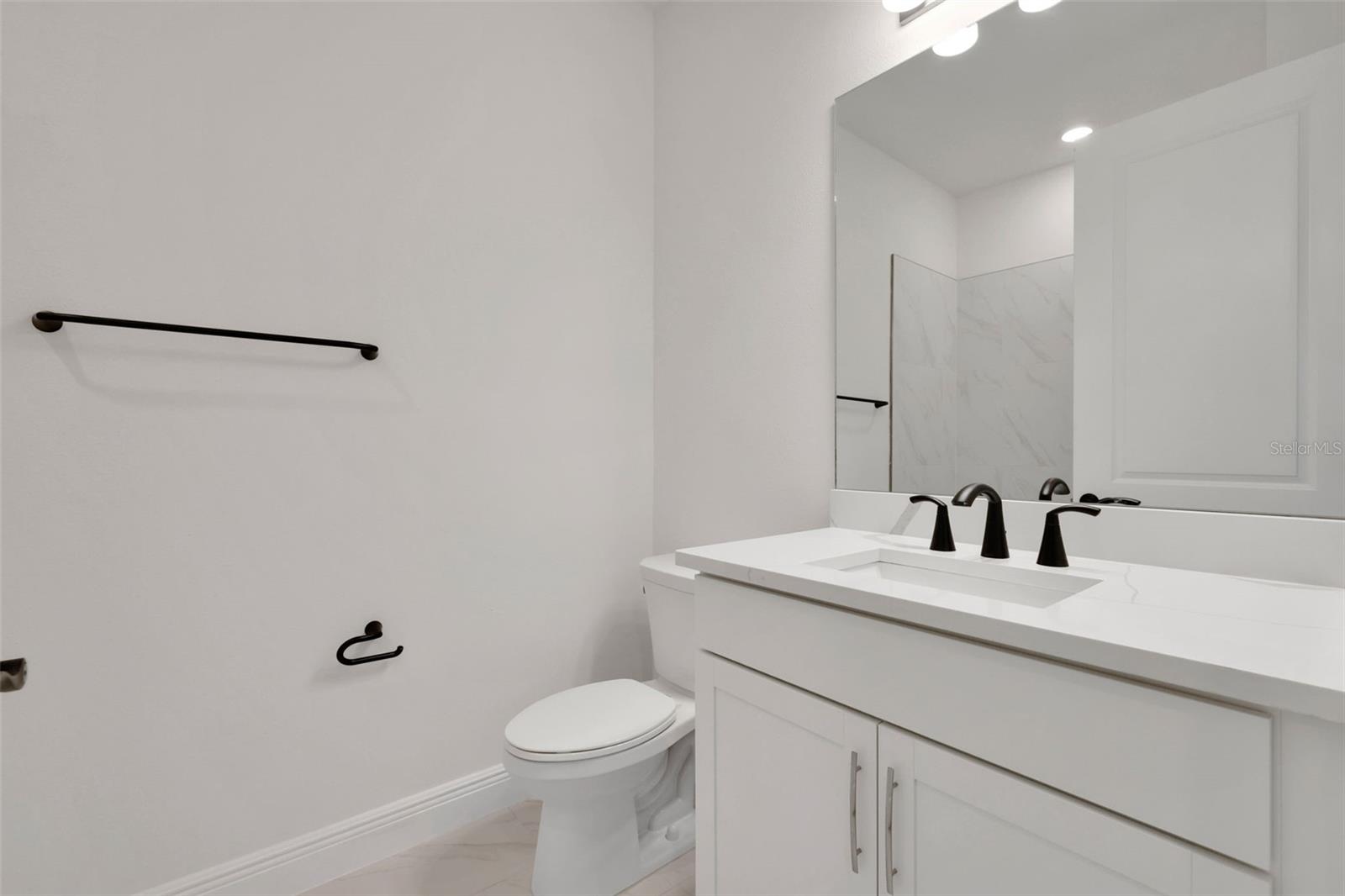 Image 23 of 50 For 7614 Sea Oak Court