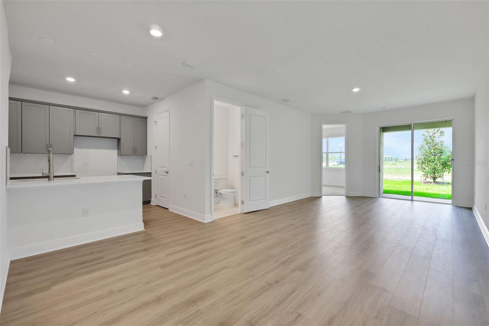 Image 29 of 42 For 7618 Sea Oak Court