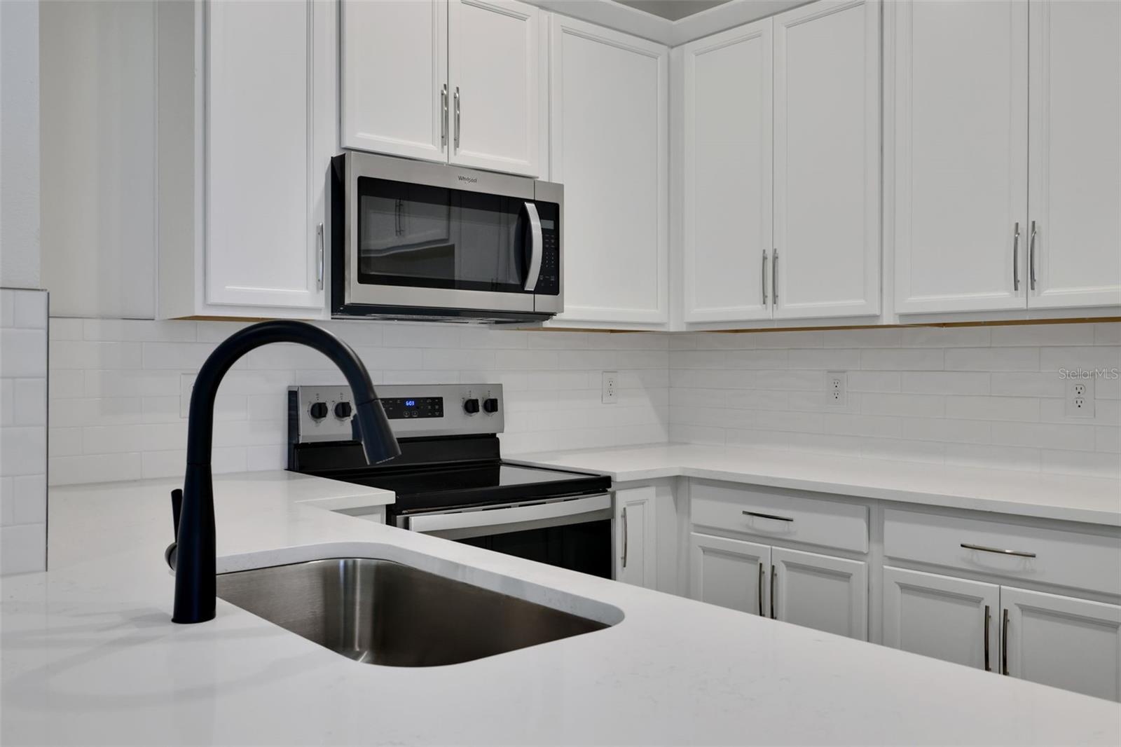 Image 20 of 45 For 7582 Sea Oak Court