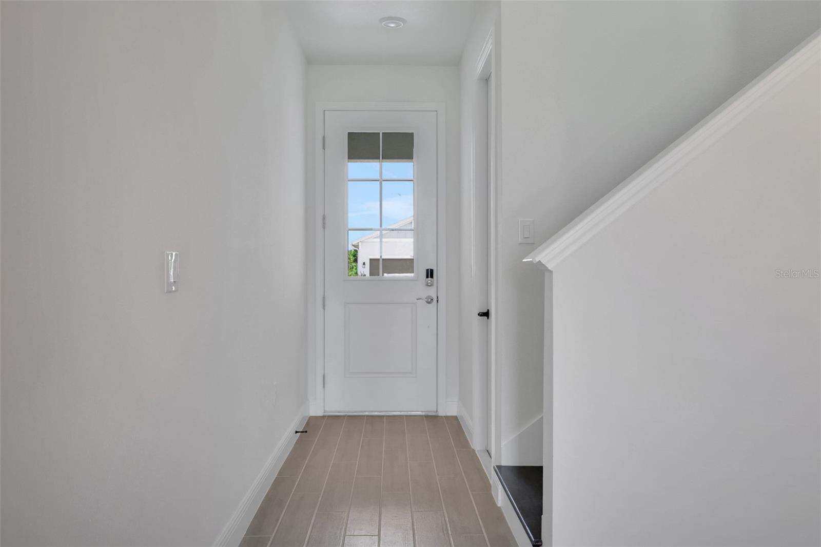 Image 22 of 45 For 7582 Sea Oak Court