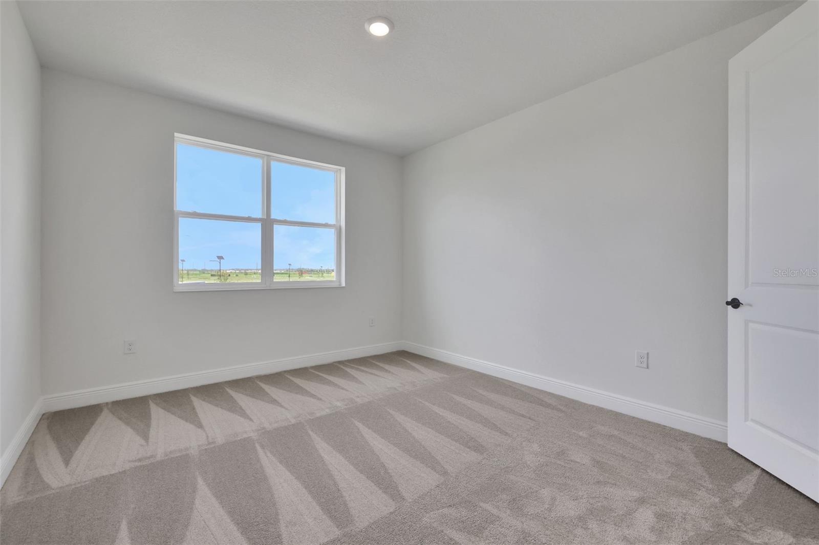 Image 29 of 45 For 7582 Sea Oak Court