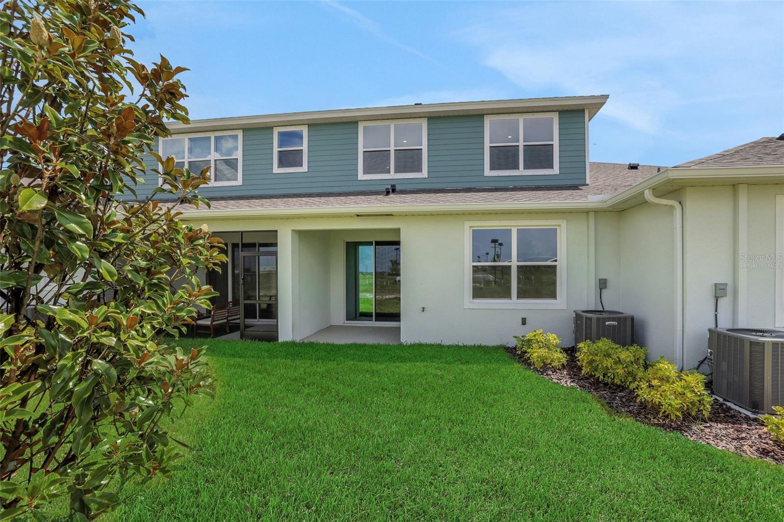 Image 37 of 45 For 7582 Sea Oak Court