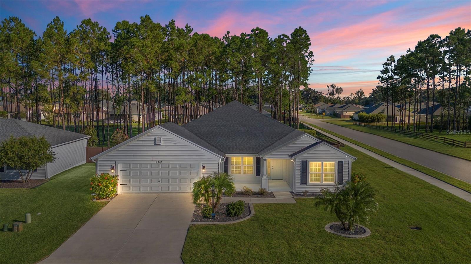 Details for 3278 Dzuro Drive, OXFORD, FL 34484