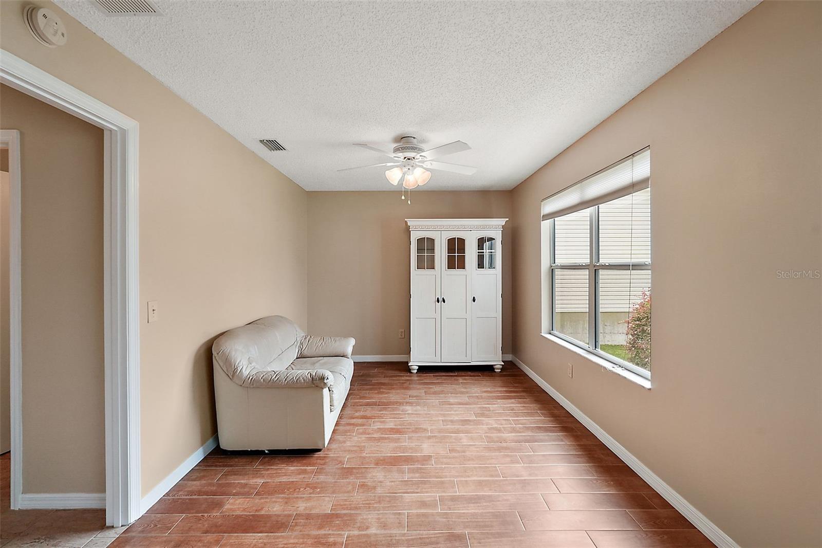 Image 13 of 24 For 17462 79th Lovewood Avenue