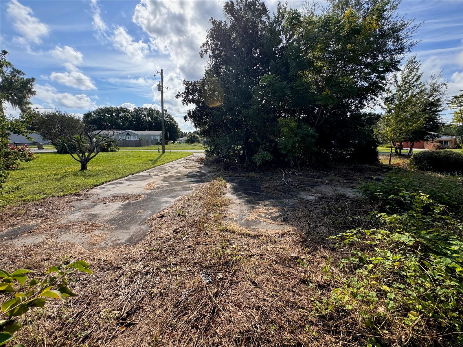 Image 17 of 33 For 12075 Virginia Drive