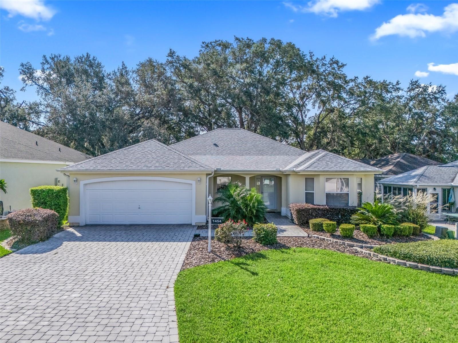 Details for 1454 San Clemente Court, LADY LAKE, FL 32159