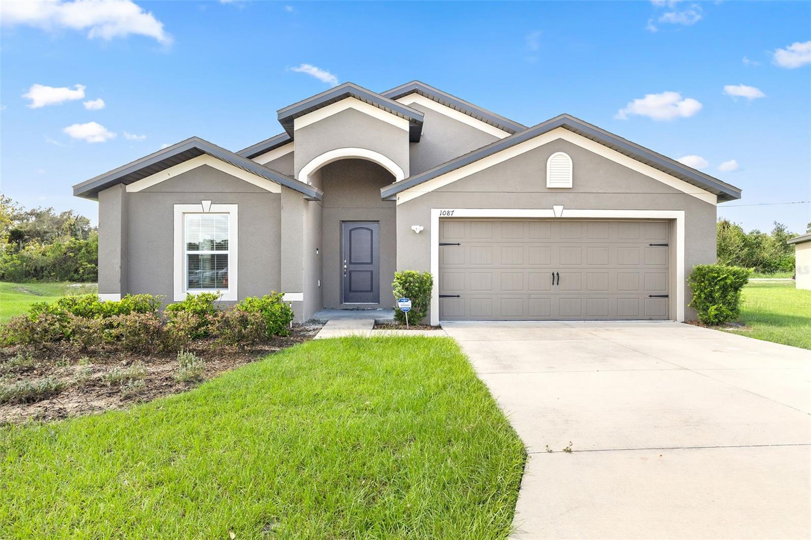 Details for 1087 Lake Arbor Court, TAVARES, FL 32778