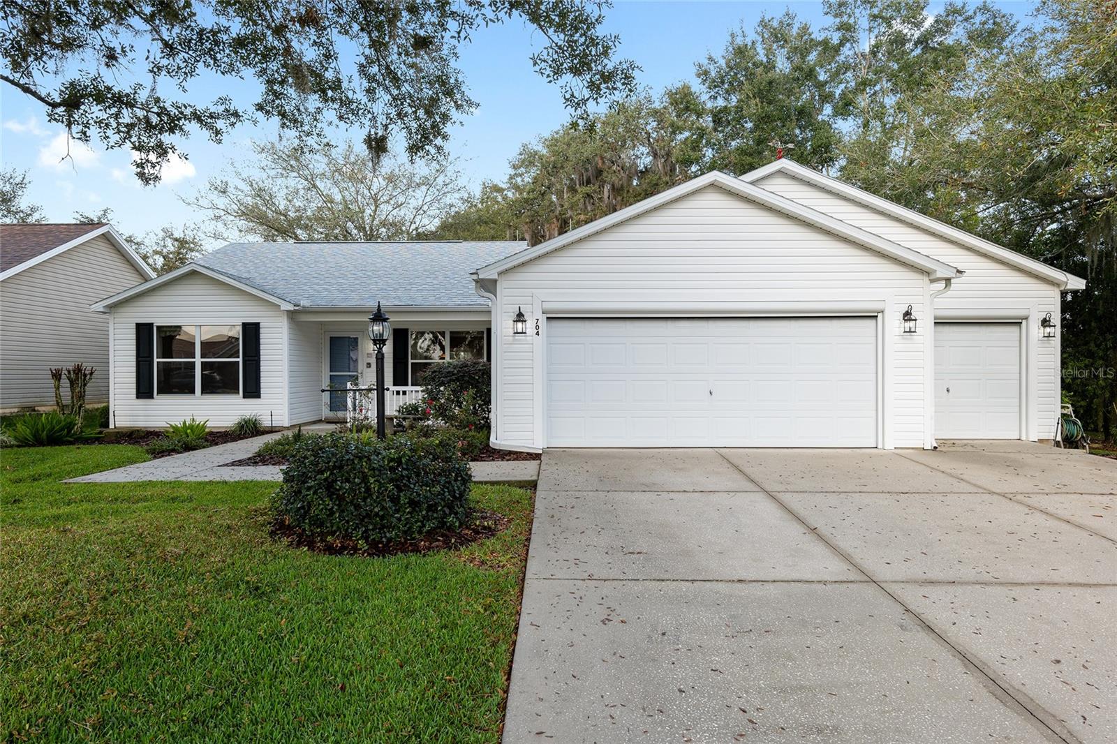 Details for 704 Alcott Avenue, THE VILLAGES, FL 32162