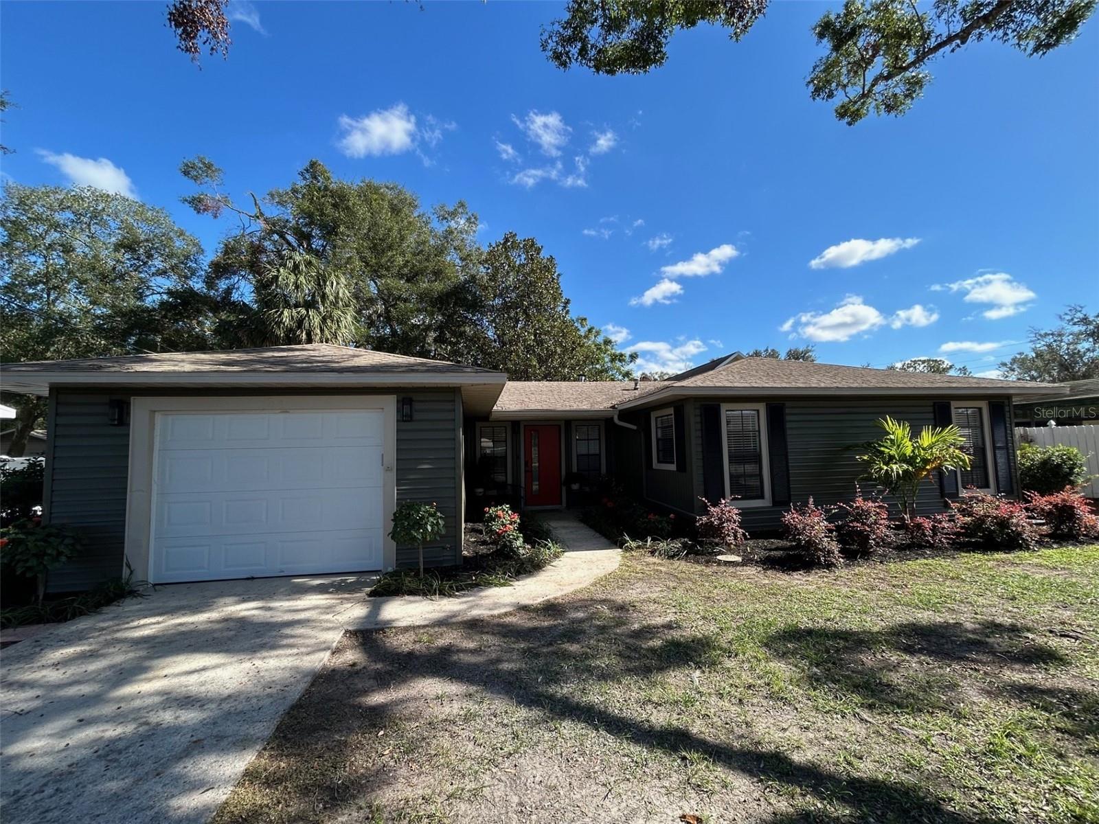 Details for 108 Simpson Street, MOUNT DORA, FL 32757