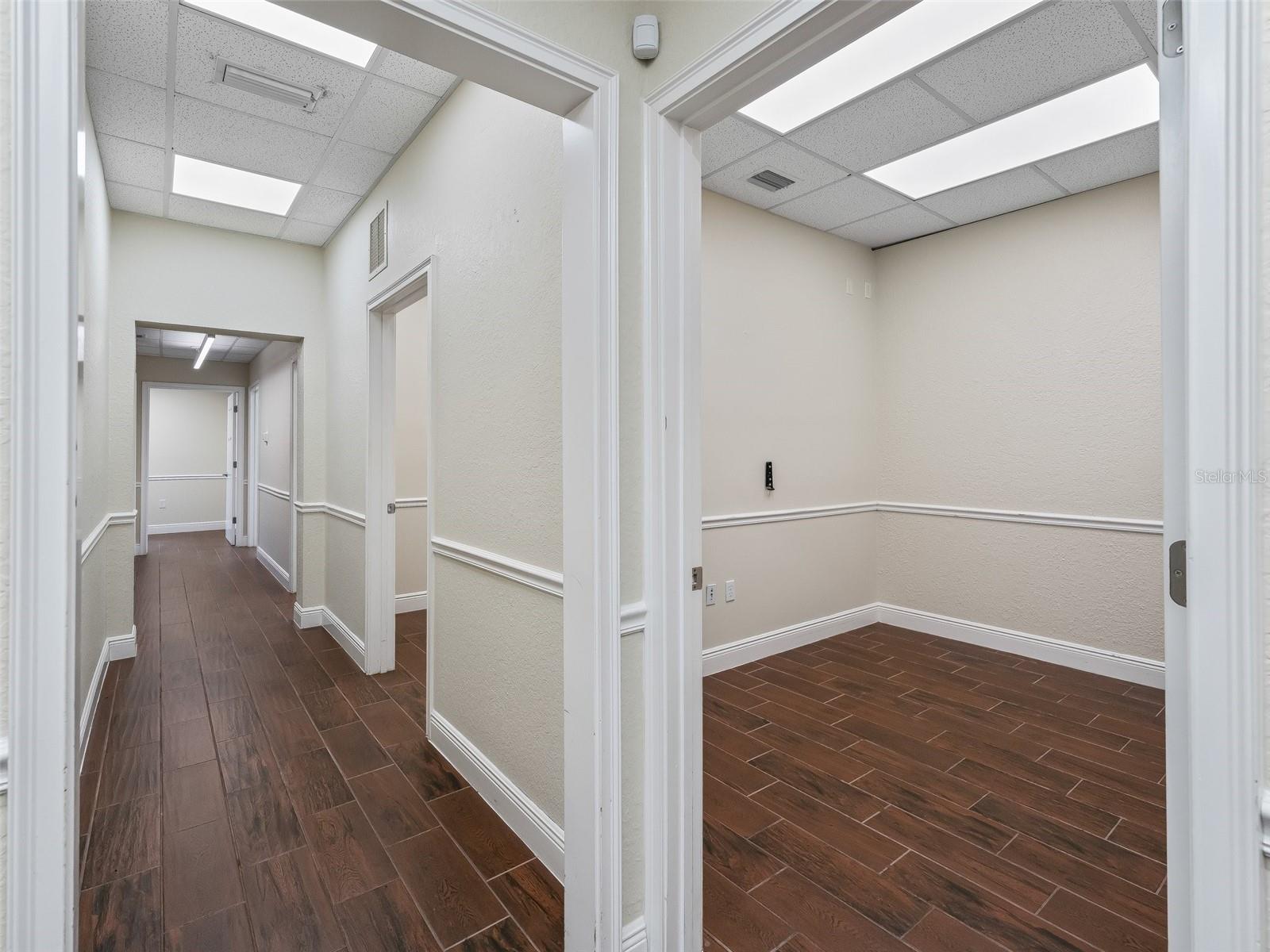 Image 15 of 41 For 837 Main Street