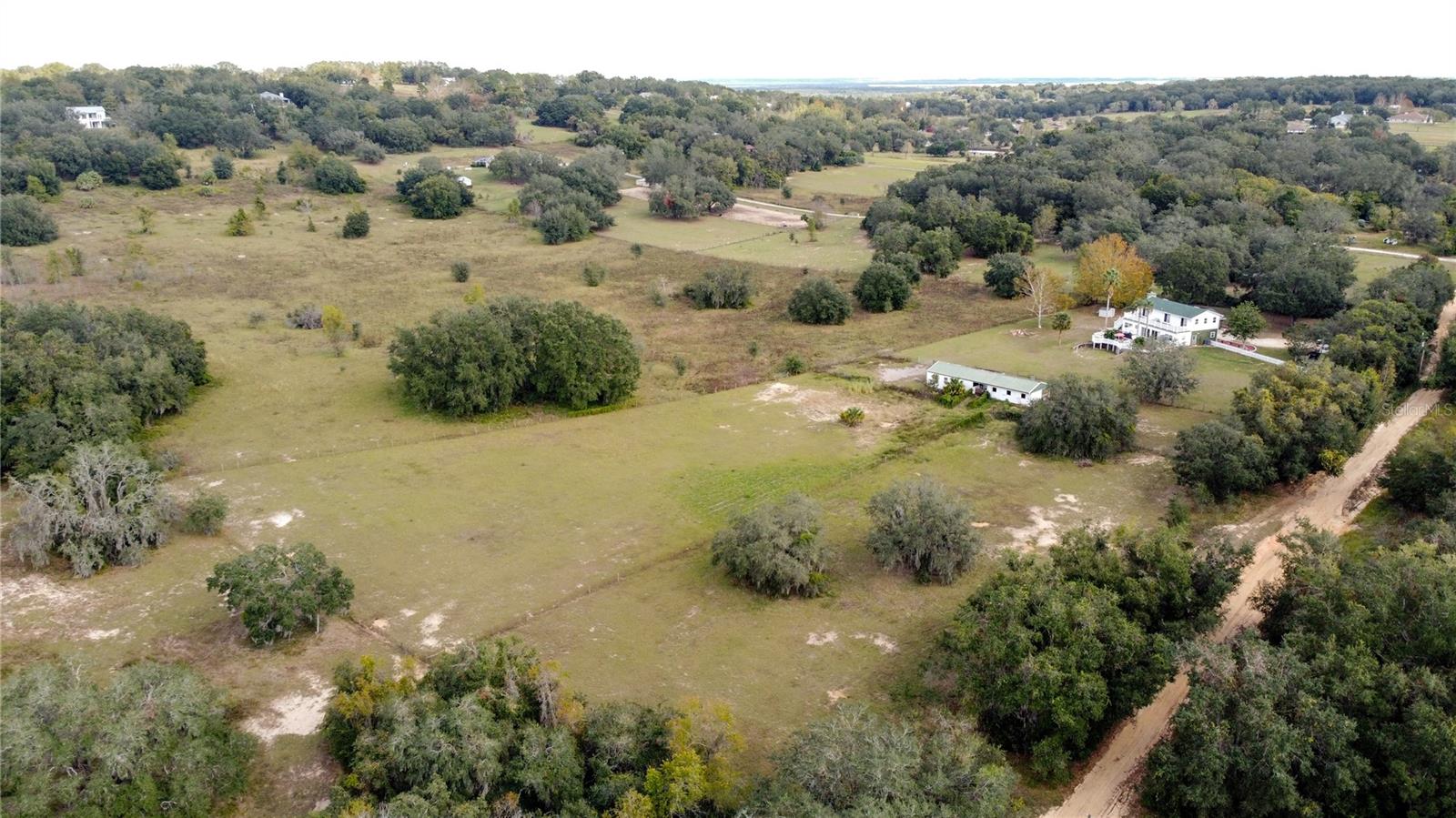 Image 89 of 98 For 13131 Mountain View