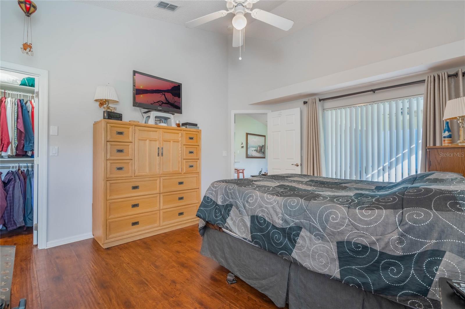 Image 18 of 26 For 4130 Capland Avenue