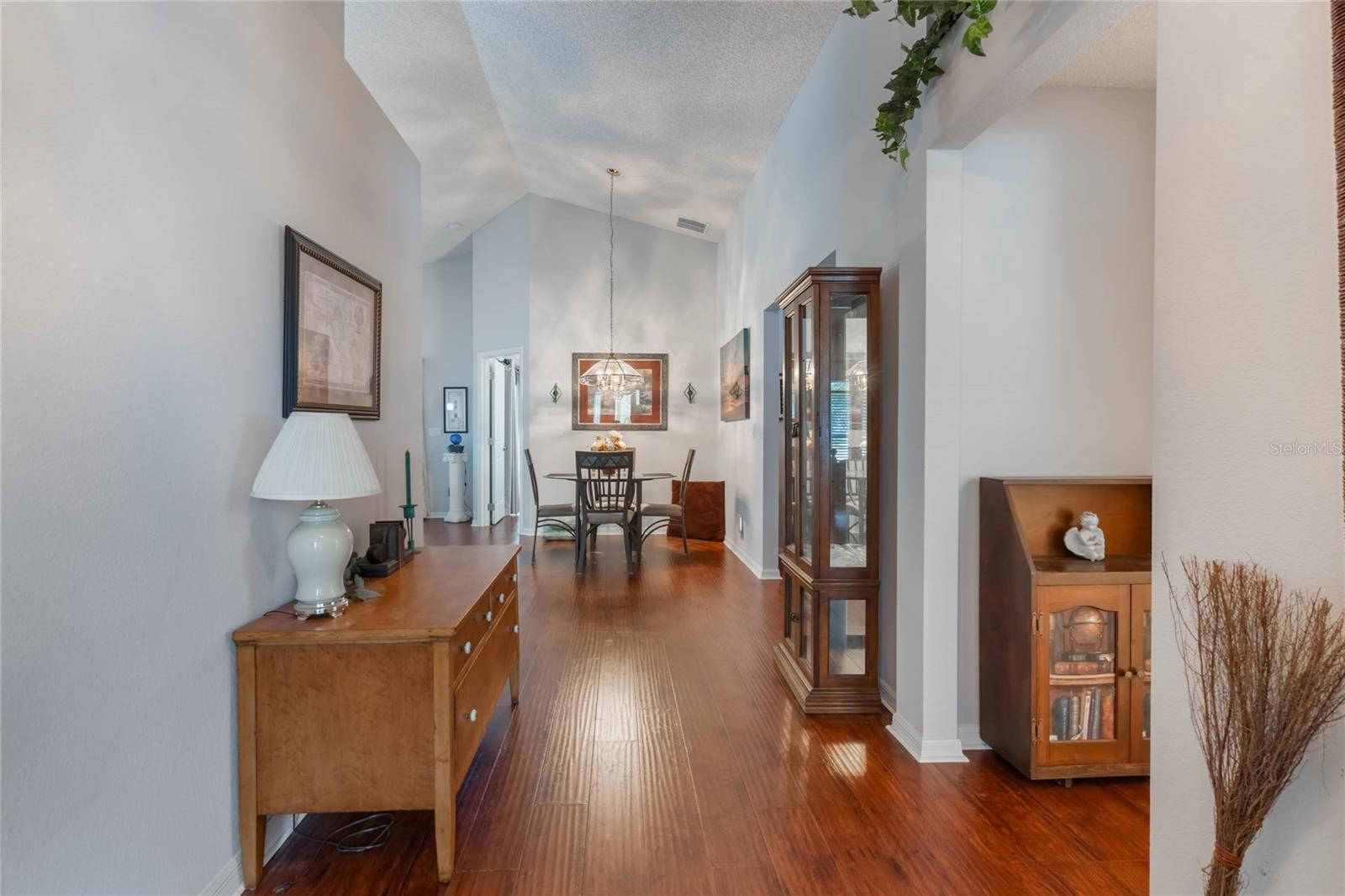 Image 4 of 26 For 4130 Capland Avenue