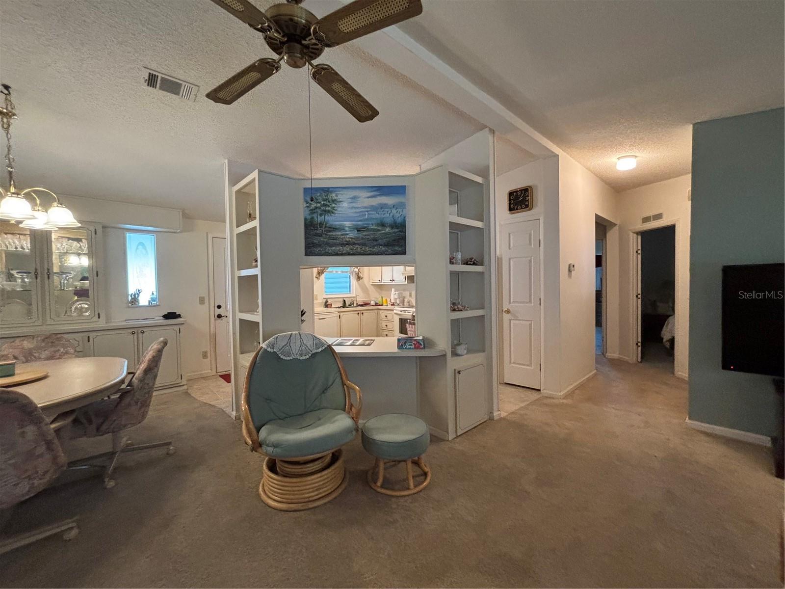 Image 15 of 27 For 1335 Schwartz Boulevard