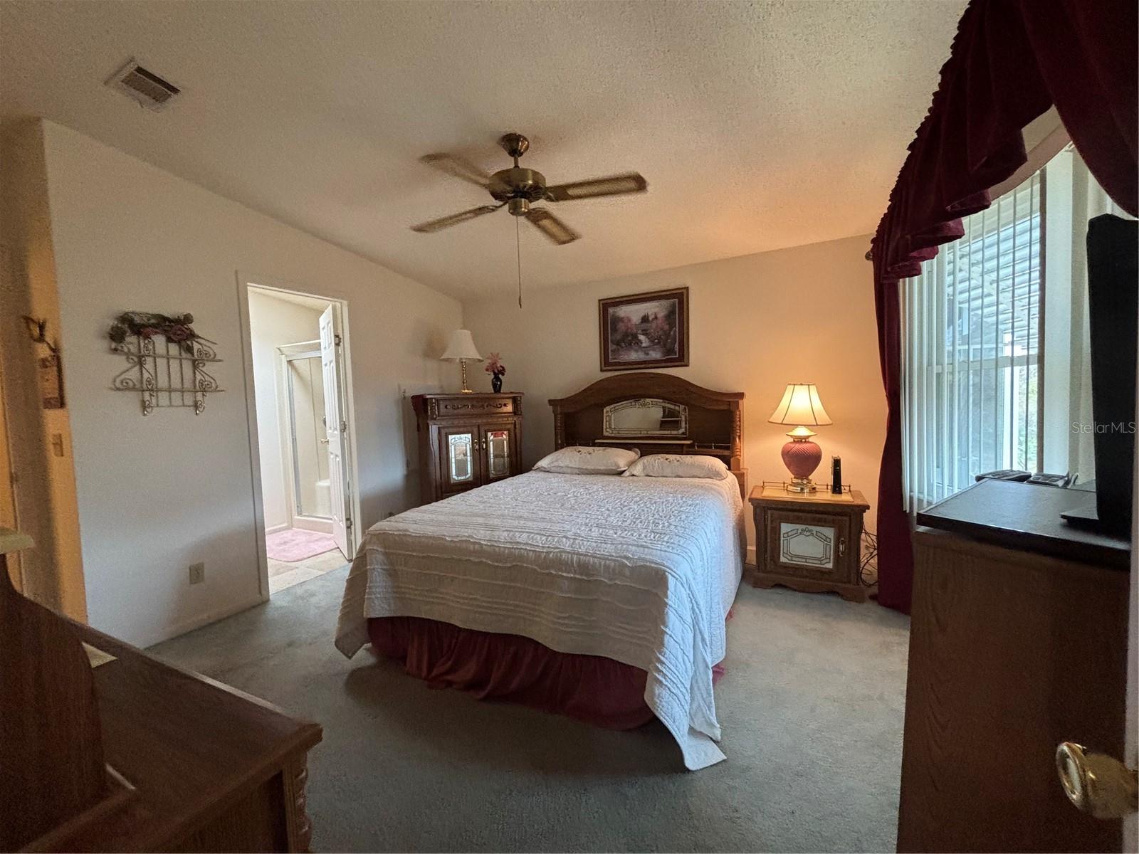 Image 20 of 27 For 1335 Schwartz Boulevard