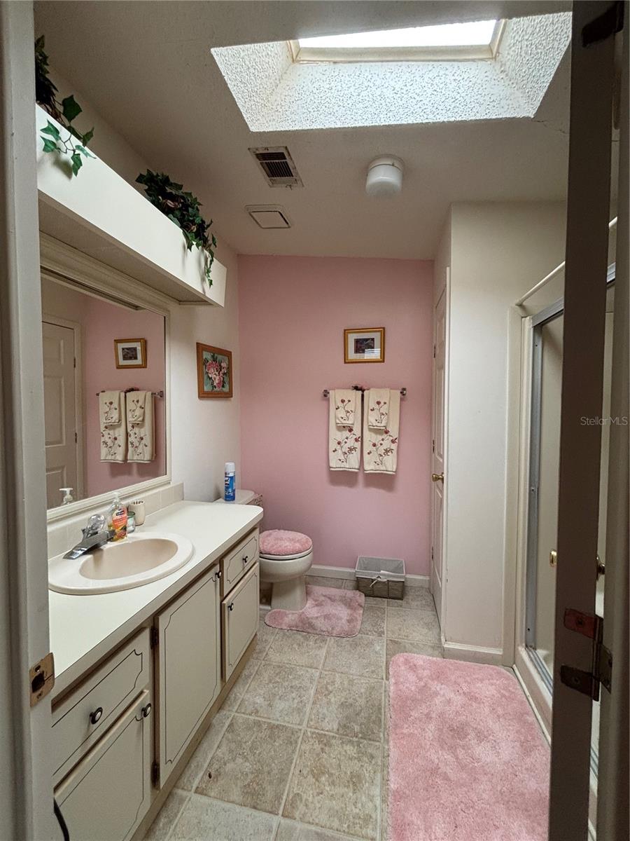 Image 22 of 27 For 1335 Schwartz Boulevard