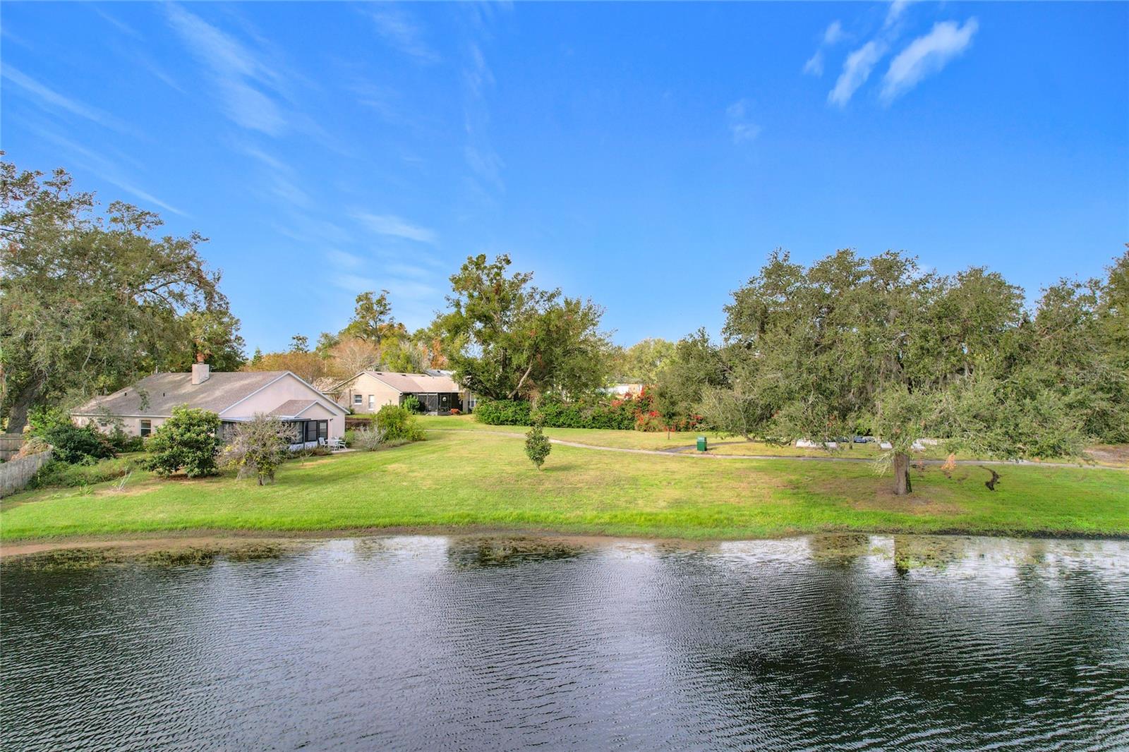 Image 84 of 90 For 218 Country Landing Boulevard