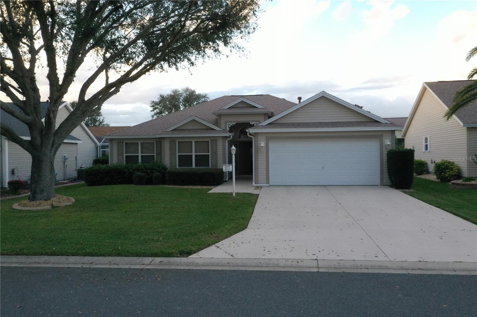 Details for 1897 Caryle Lane, THE VILLAGES, FL 32162