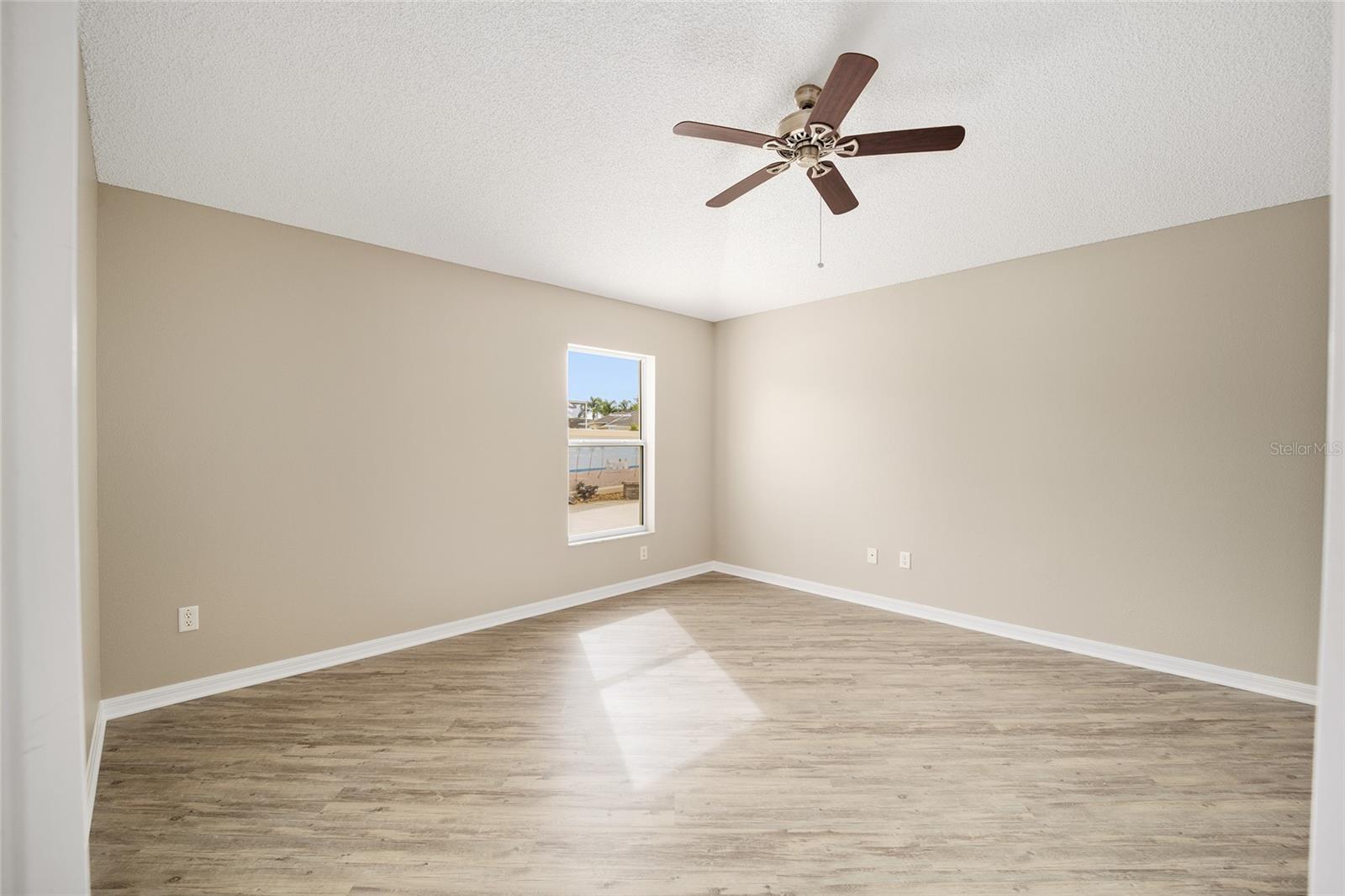 Image 20 of 47 For 17159 78th Crowfield Avenue