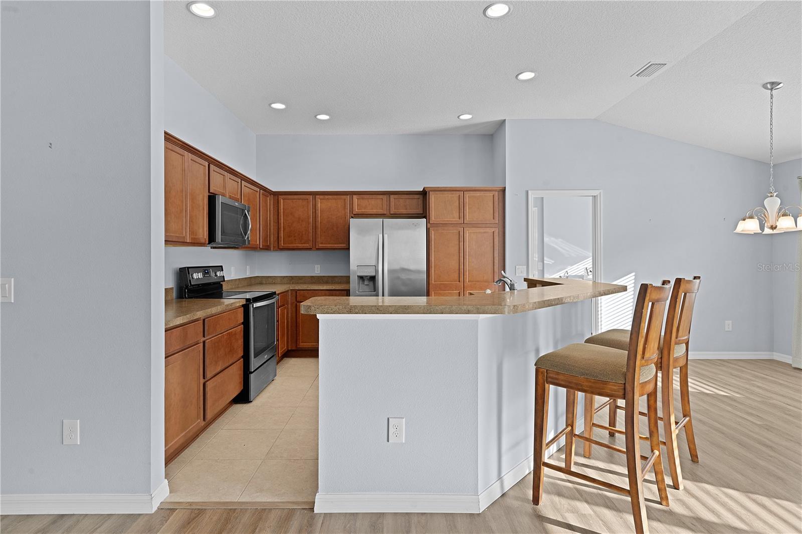Image 15 of 50 For 9224 167th Ford Street