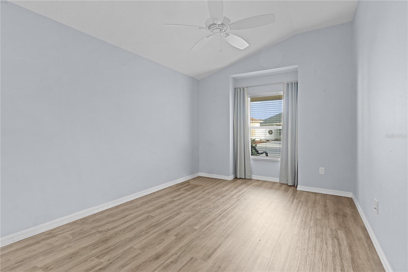 Image 26 of 50 For 9224 167th Ford Street