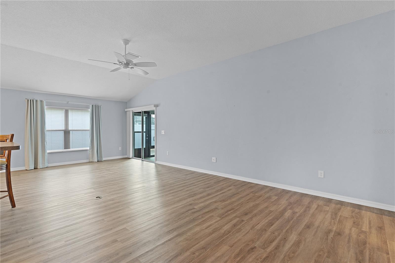 Image 8 of 50 For 9224 167th Ford Street