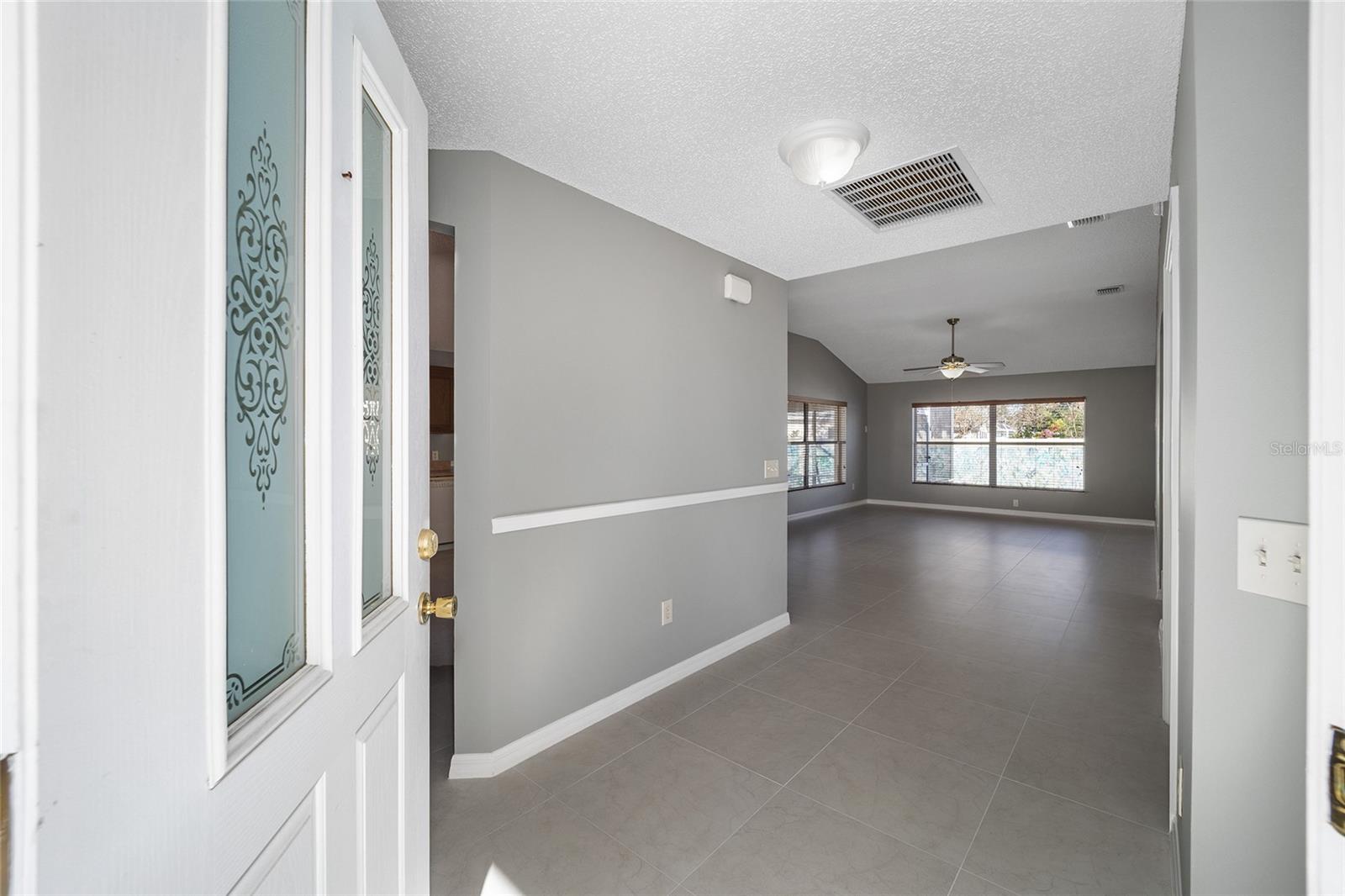 Image 6 of 46 For 17113 78th Larchmont Court