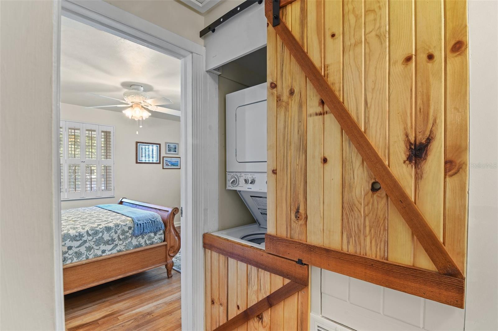 Image 13 of 33 For 422 11th Avenue