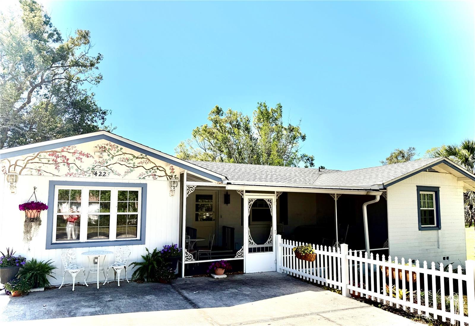 Image 2 of 33 For 422 11th Avenue