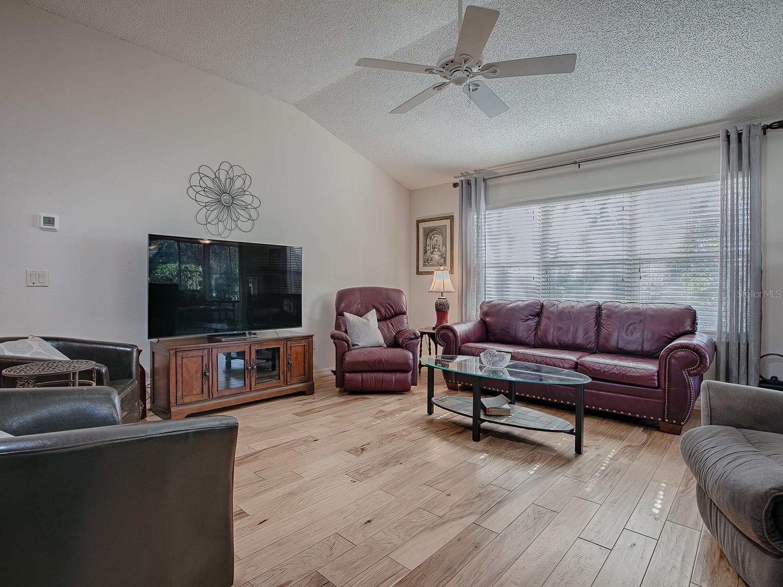 Image 13 of 46 For 17242 94th Coults Circle