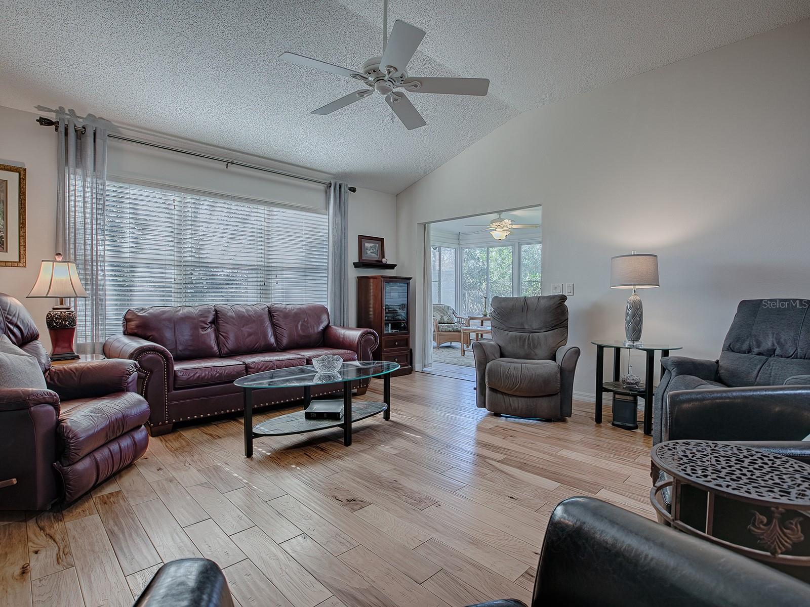 Image 14 of 46 For 17242 94th Coults Circle