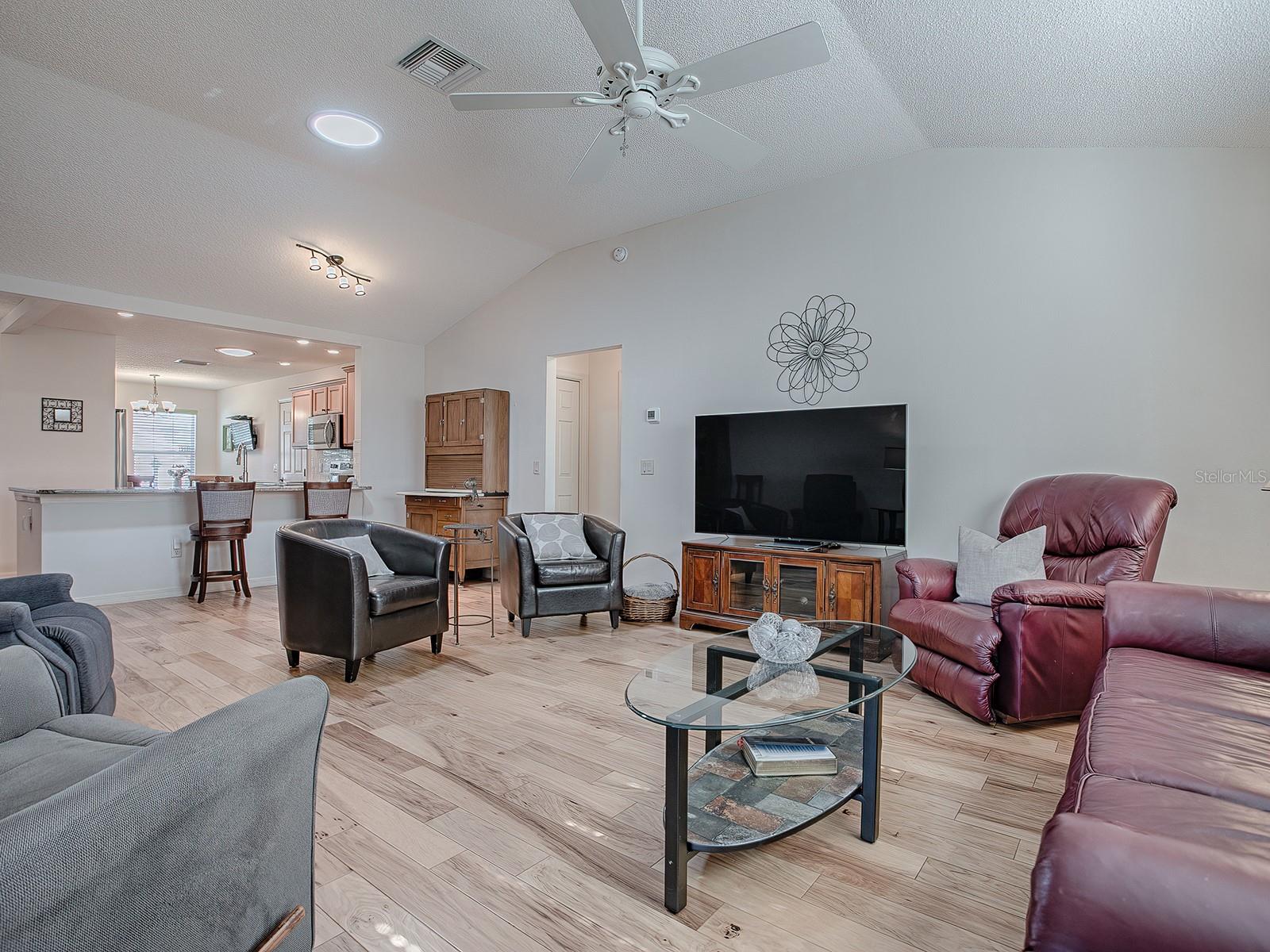 Image 15 of 46 For 17242 94th Coults Circle