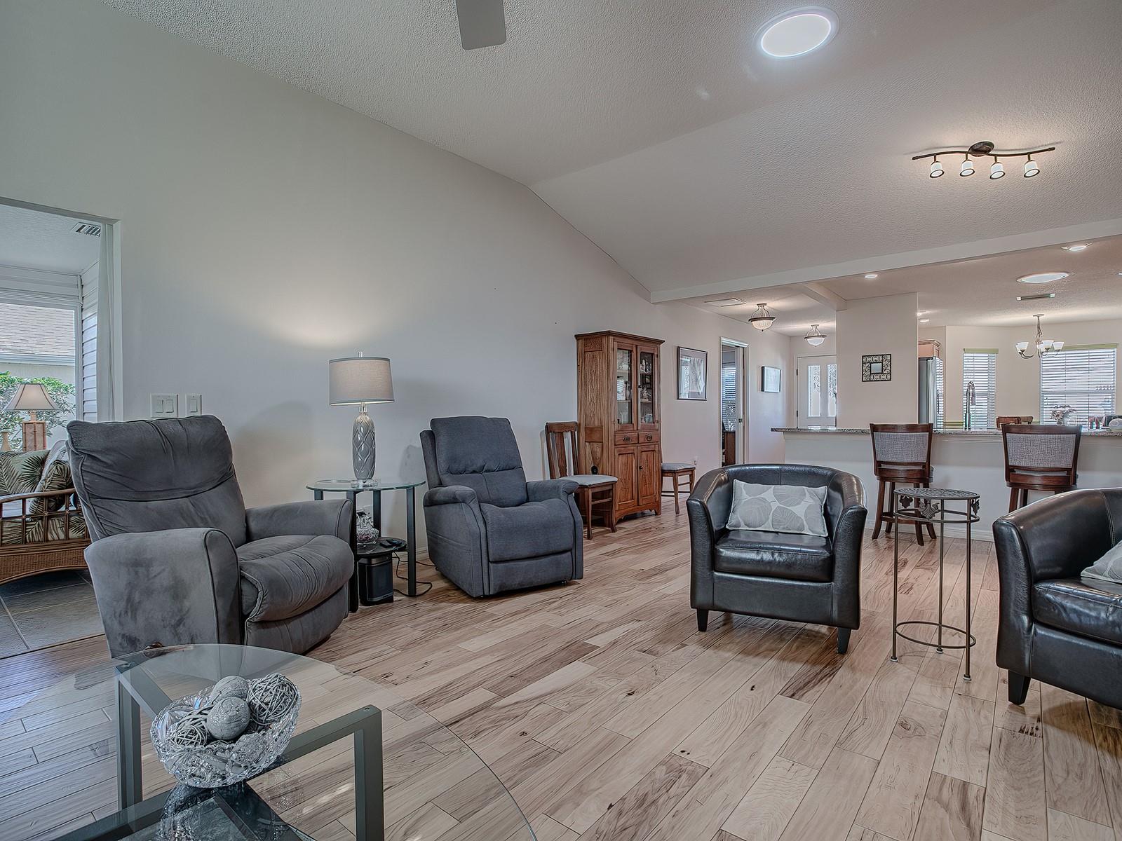 Image 16 of 46 For 17242 94th Coults Circle