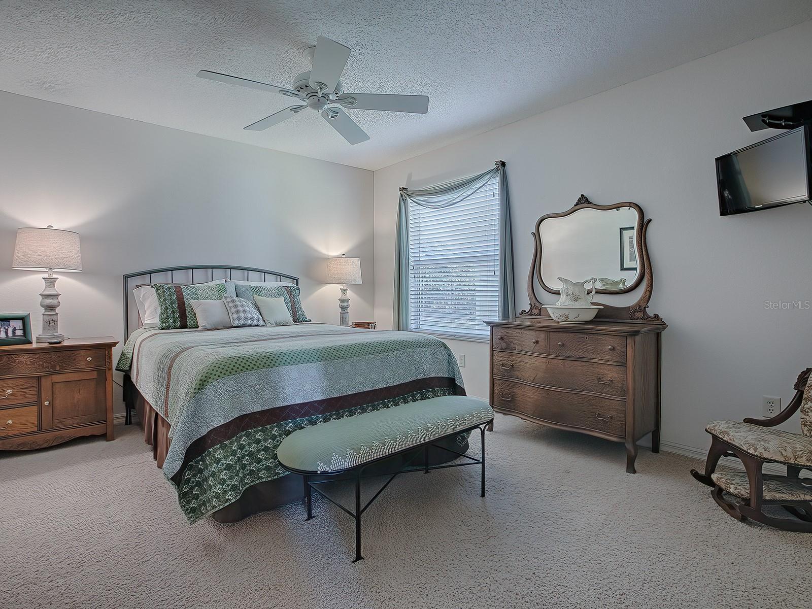 Image 20 of 46 For 17242 94th Coults Circle