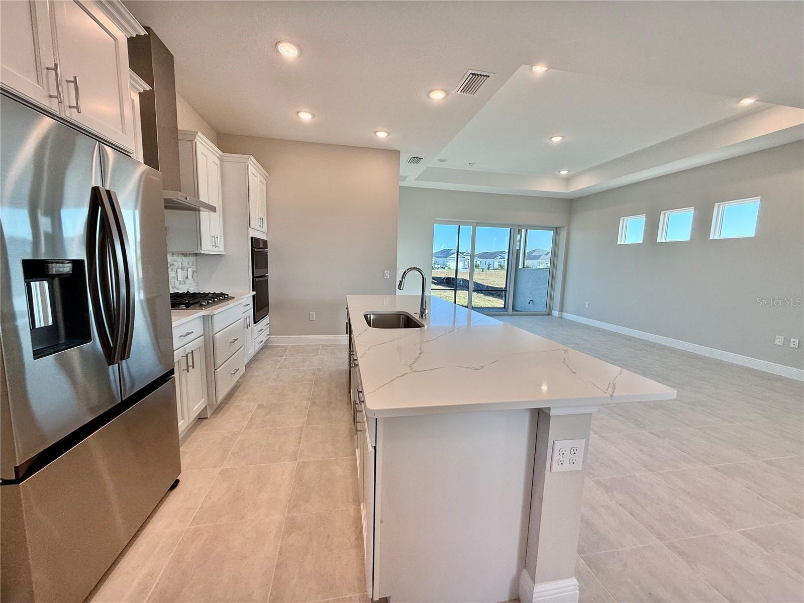 Image 10 of 52 For 8592 Hempstead Way