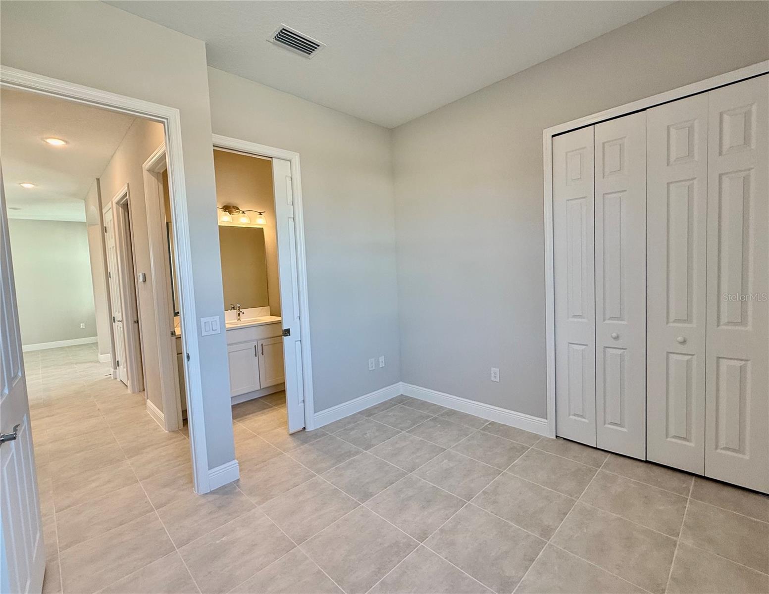 Image 23 of 52 For 8592 Hempstead Way