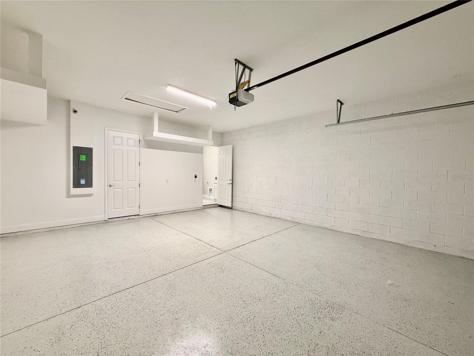 Image 29 of 52 For 8592 Hempstead Way