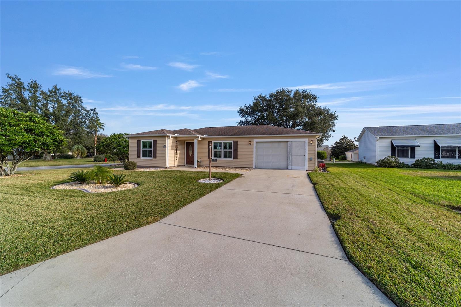 Details for 2001 Castano Place, THE VILLAGES, FL 32159