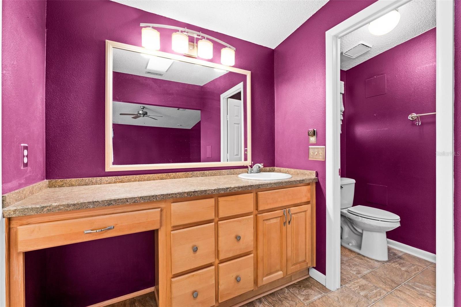 Image 32 of 61 For 1121 Paradise Drive