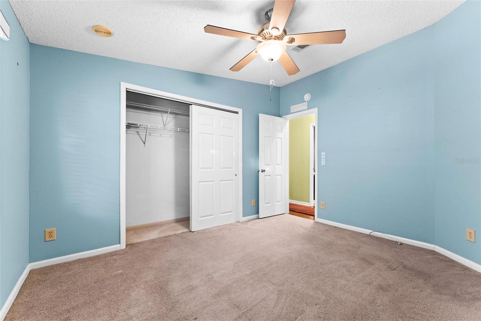 Image 39 of 61 For 1121 Paradise Drive