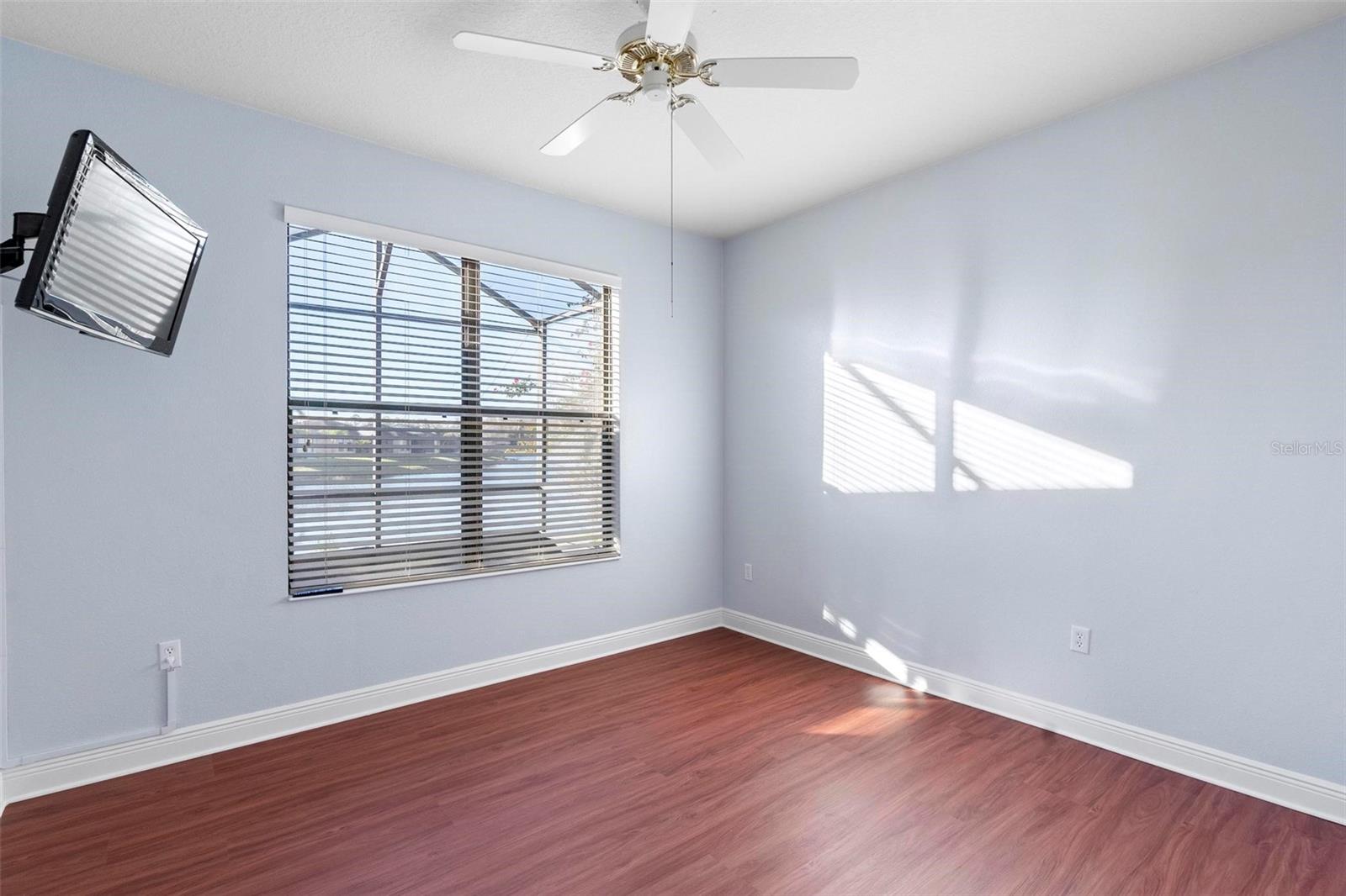 Image 15 of 27 For 233 Monterey Street