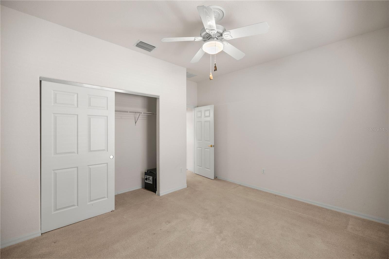Image 17 of 57 For 9565 124th Loop
