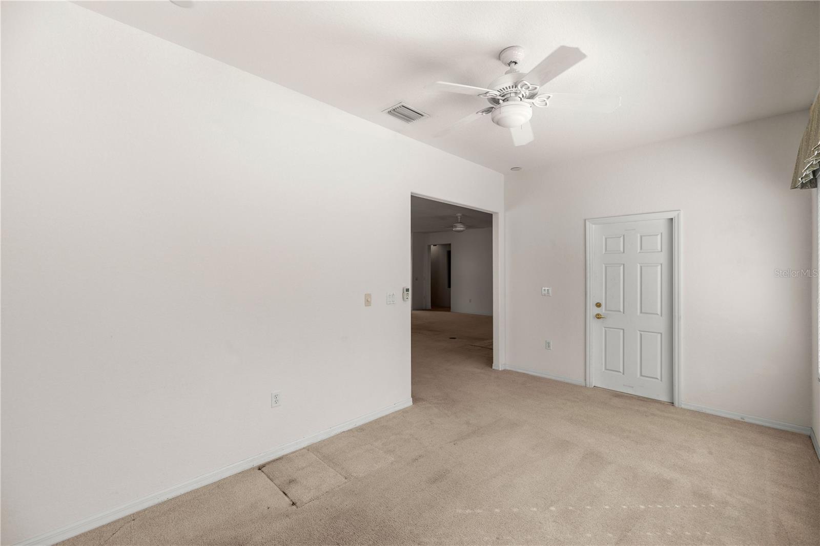 Image 20 of 57 For 9565 124th Loop