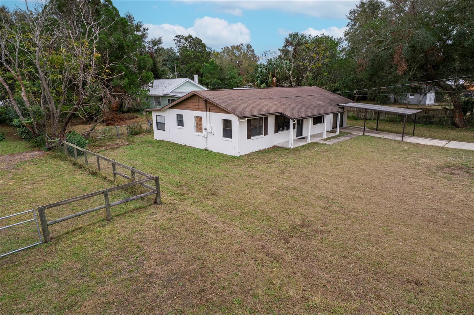 Image 11 of 25 For 712 Old Wire Road